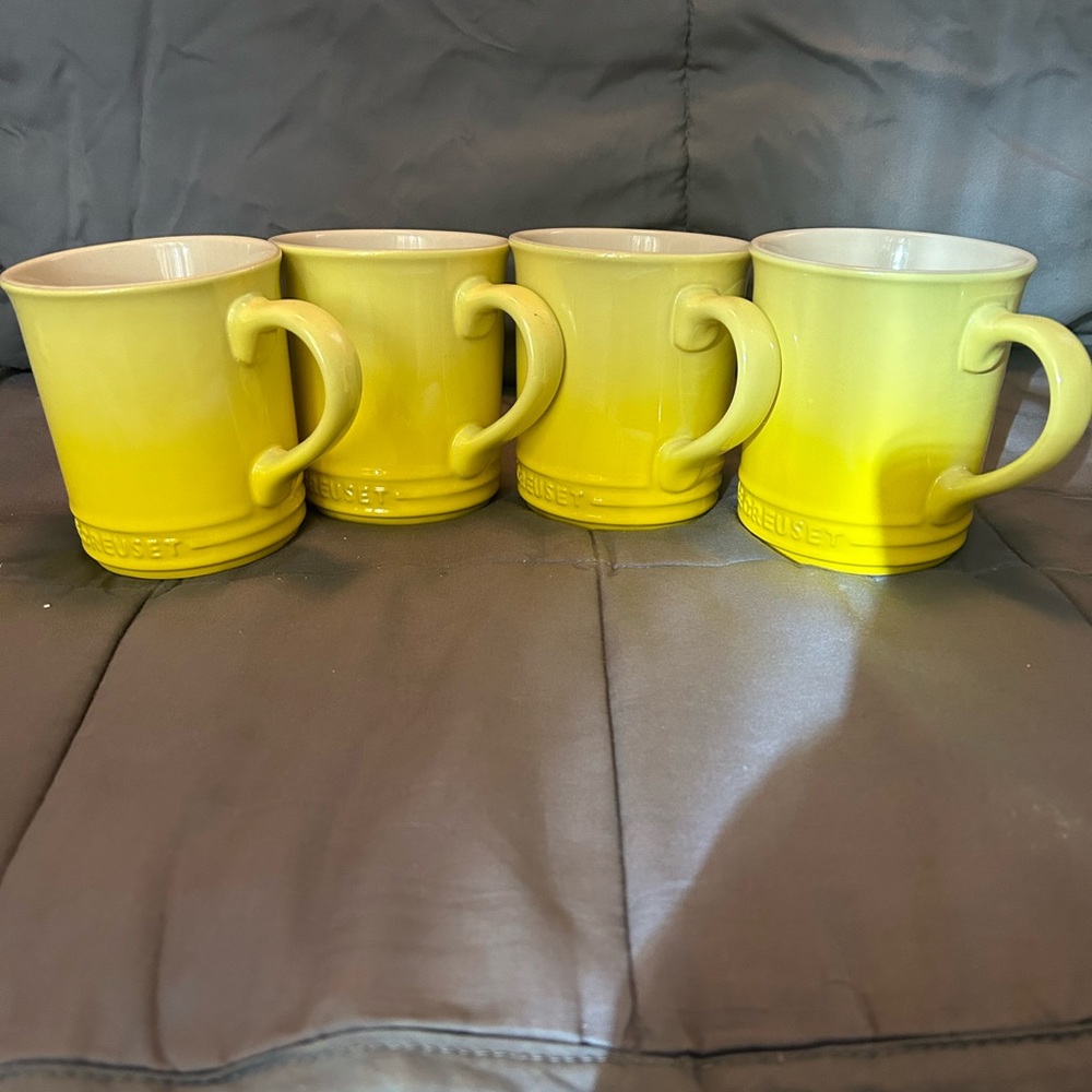 Le Creuset Mugs (Set of 4), Soleil